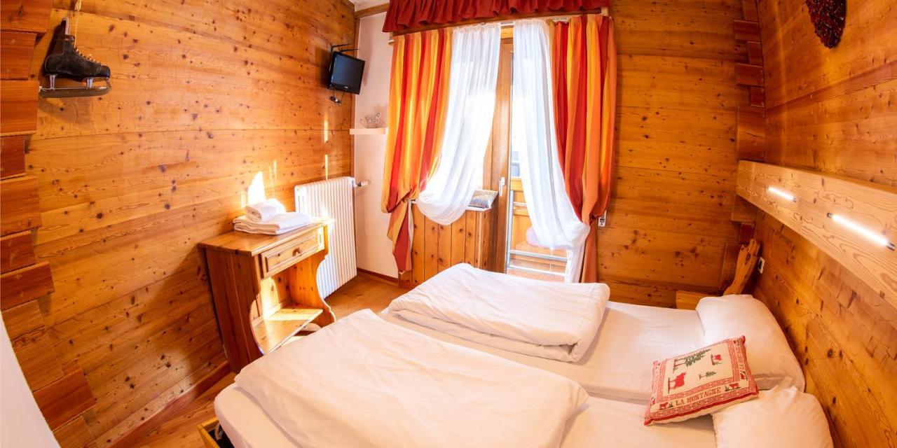 Hotel Capriolo Madesimo Kültér fotó