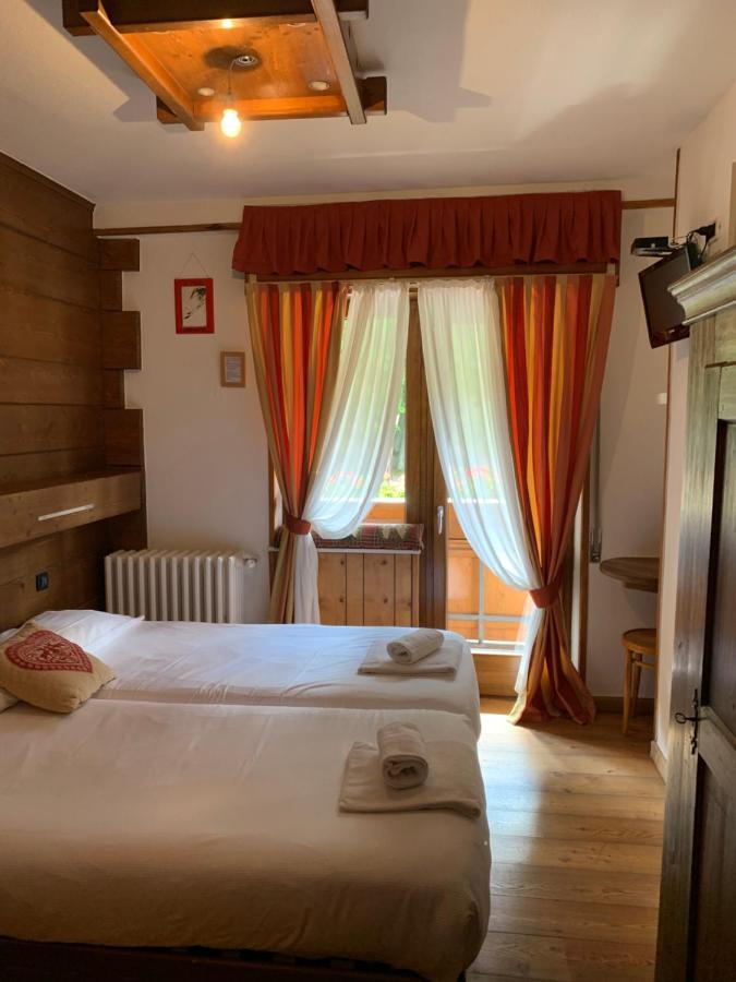 Hotel Capriolo Madesimo Kültér fotó
